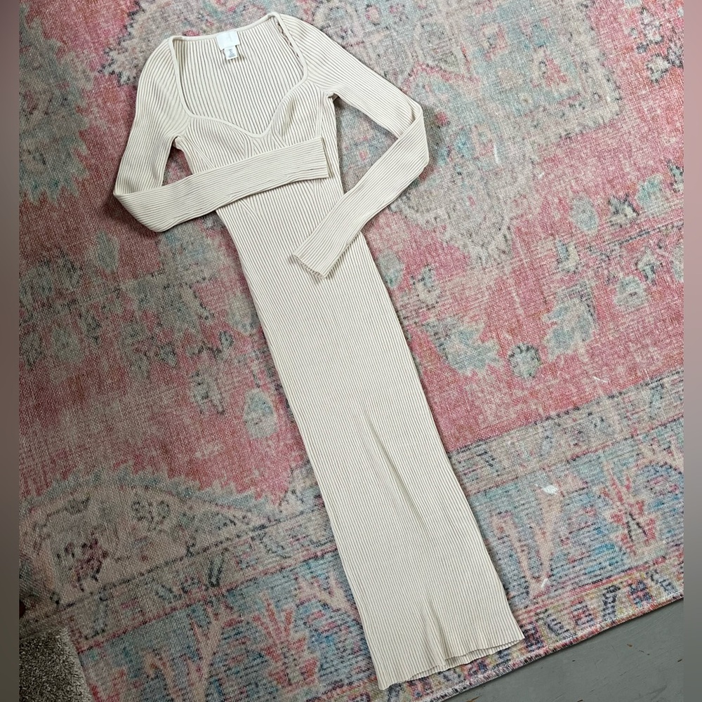 H&M Ribbed Midi Dress